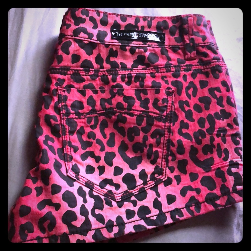 Almost Famous Shortie Shorts Size 13